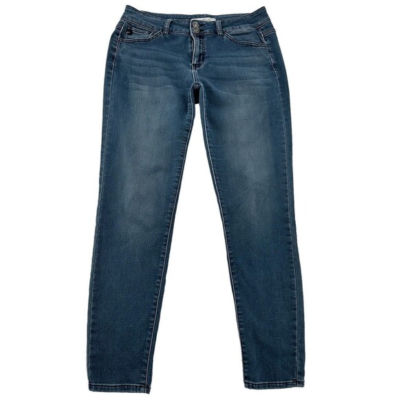 KanCan Women Sz 27 ‎ Mid Rise Slim Blue Jeans Pockets Y2K Casual Minimalist Logo - Picture 1 of 12